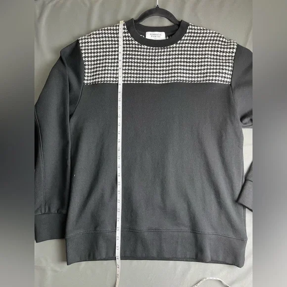 NEW Men’s sweatshirt with sweater pattern, made in Korea - Picture 9 of 13